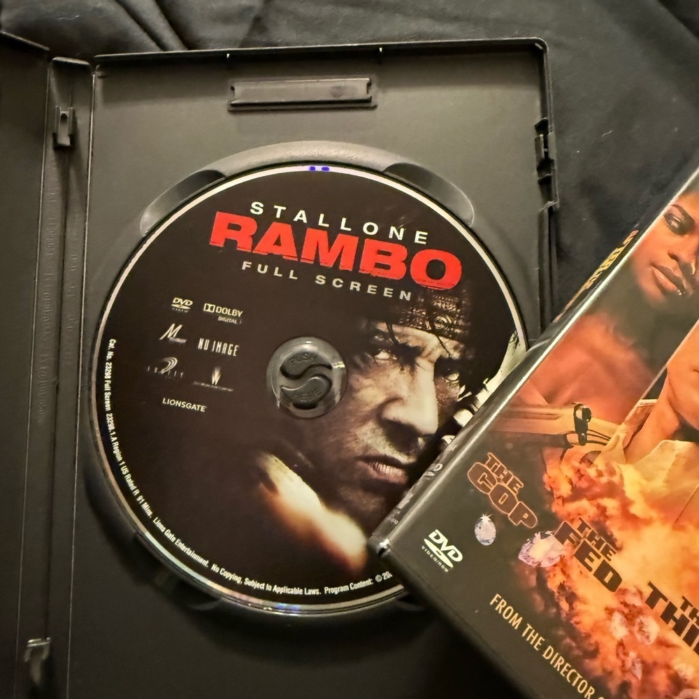 DVD set - Picture 2 of 5